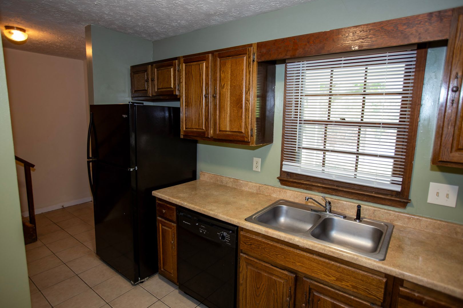 2 Bed 2.5 Bath Condo – photo 2