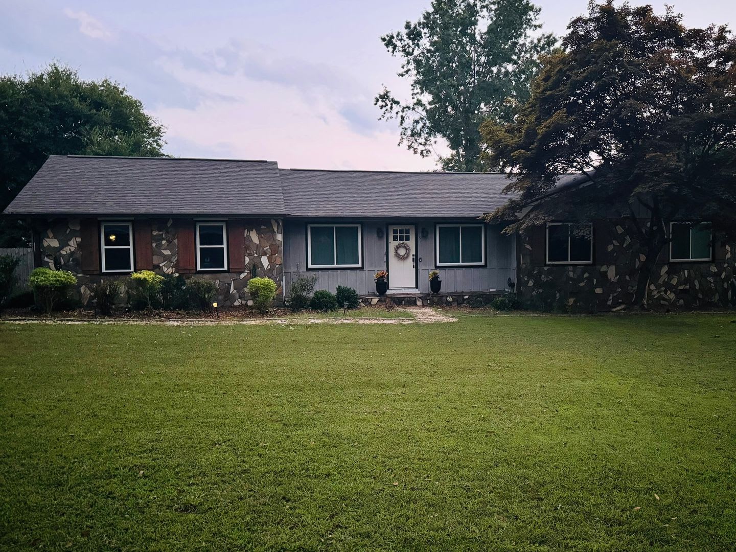 3 Bedroom Single Family Home in Cartersville with pool – photo 2