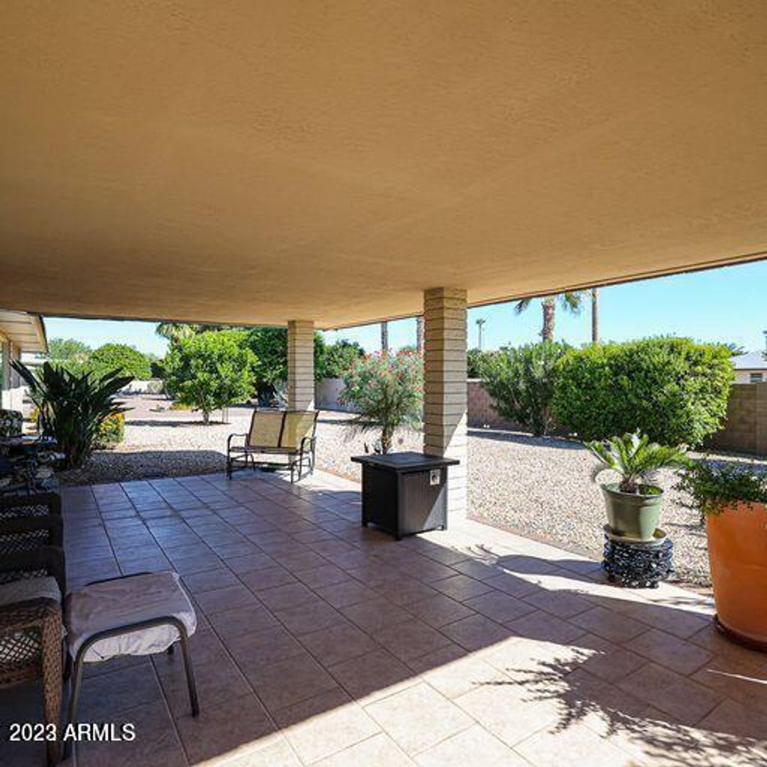 Large 2 Bedroom 55+ in Sun City – photo 3