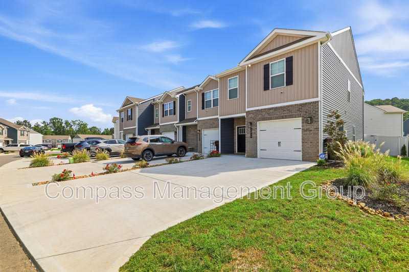 3014 Bogart Lane – photo 2