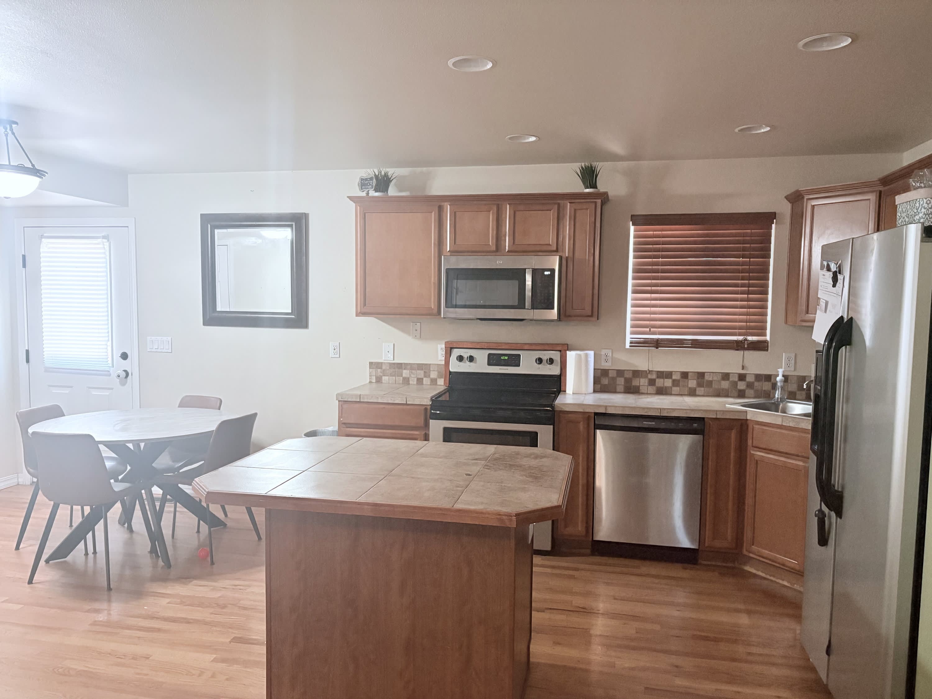 2651 Lynbarton Point – photo 5
