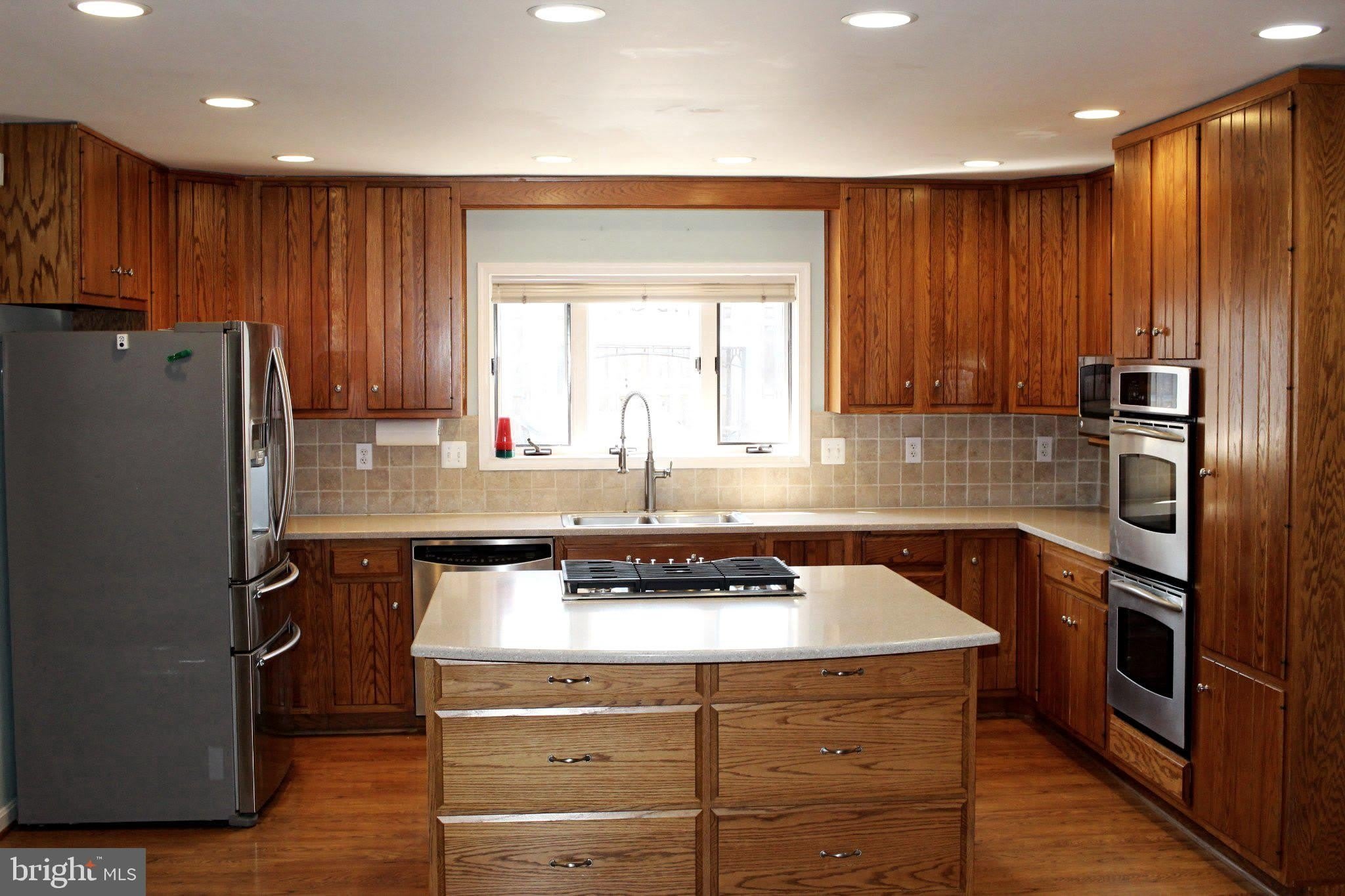 4511 SUDLEY Road – photo 2