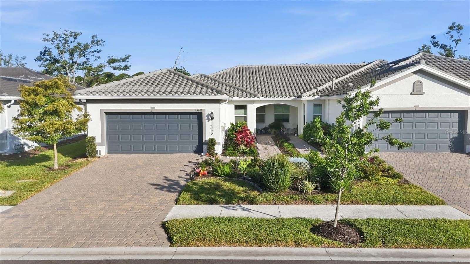 25029 Pearl Lake Circle – photo 1