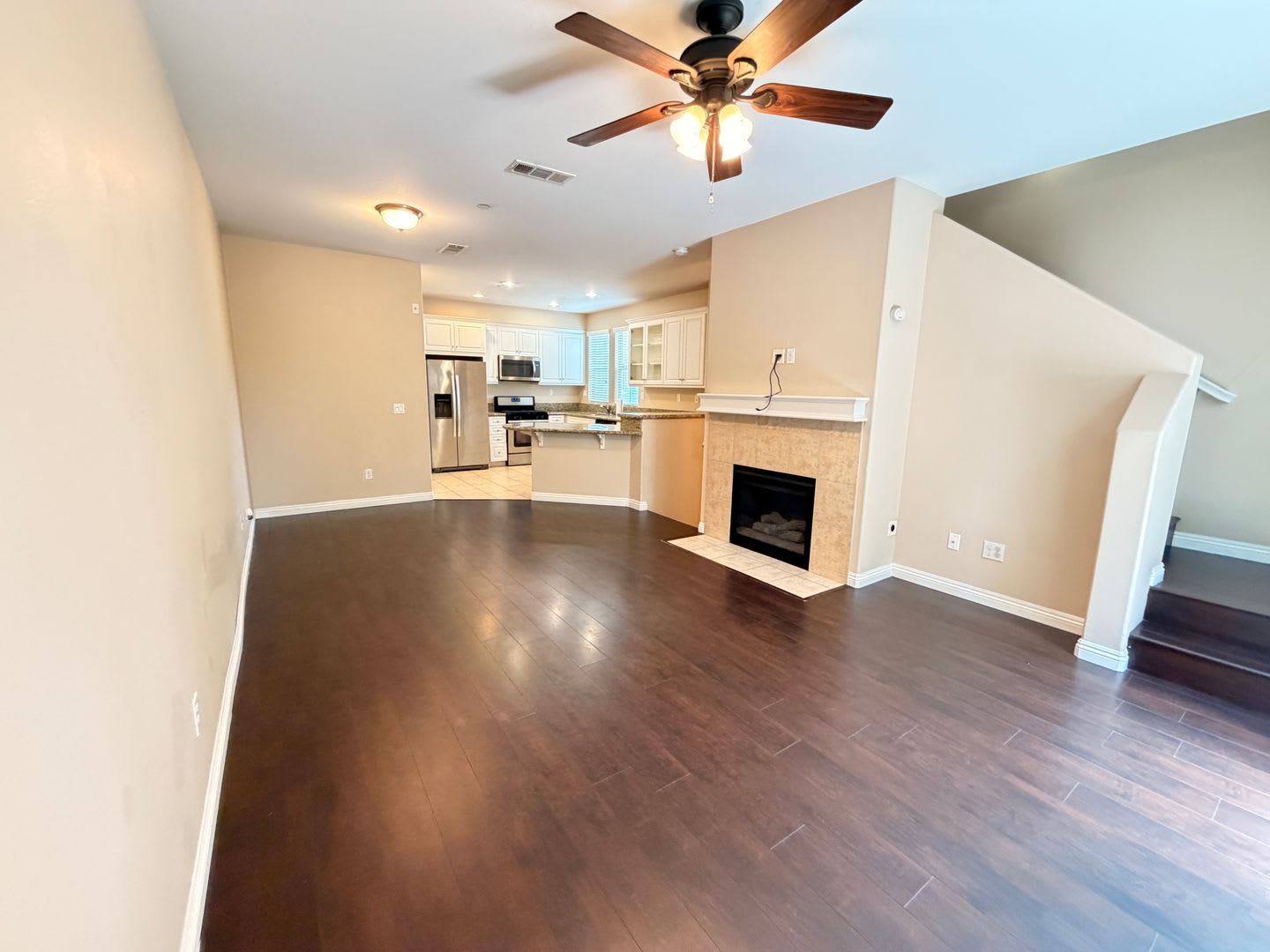 Rare 3-Bedroom Townhome – Each Bedroom Has a Private Bath! – photo 4