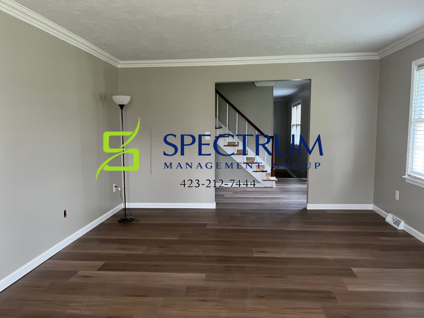 Very large west end home in the city limits – photo 4