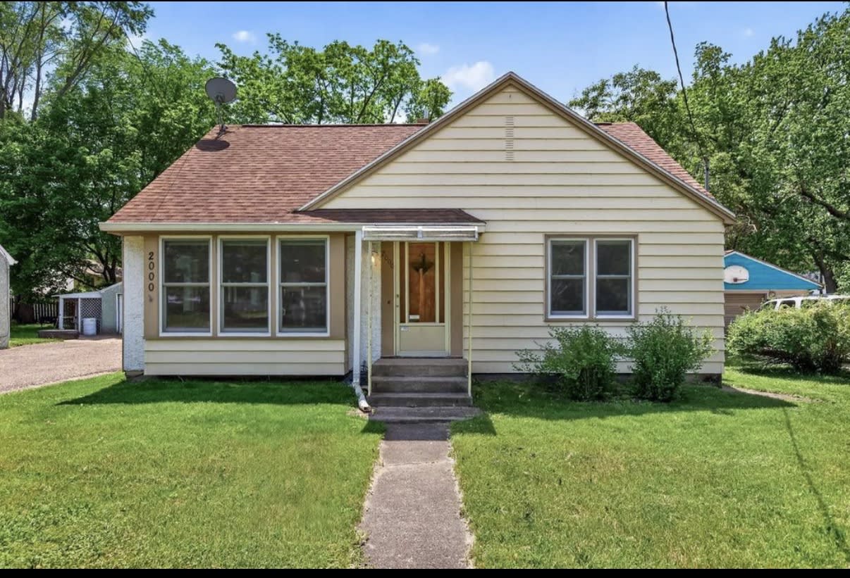 2000 County Road F East – photo 1