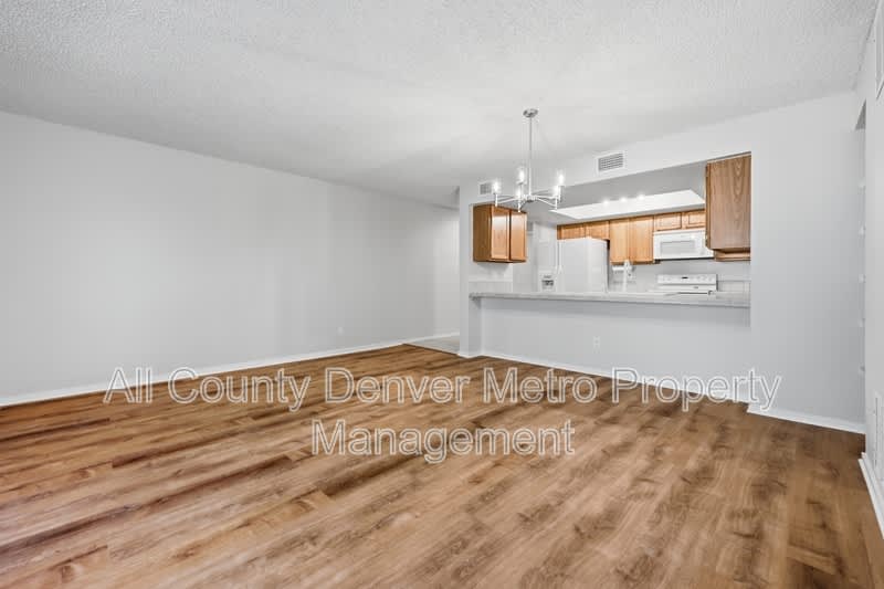 23561 Genesee Village Rd – photo 4