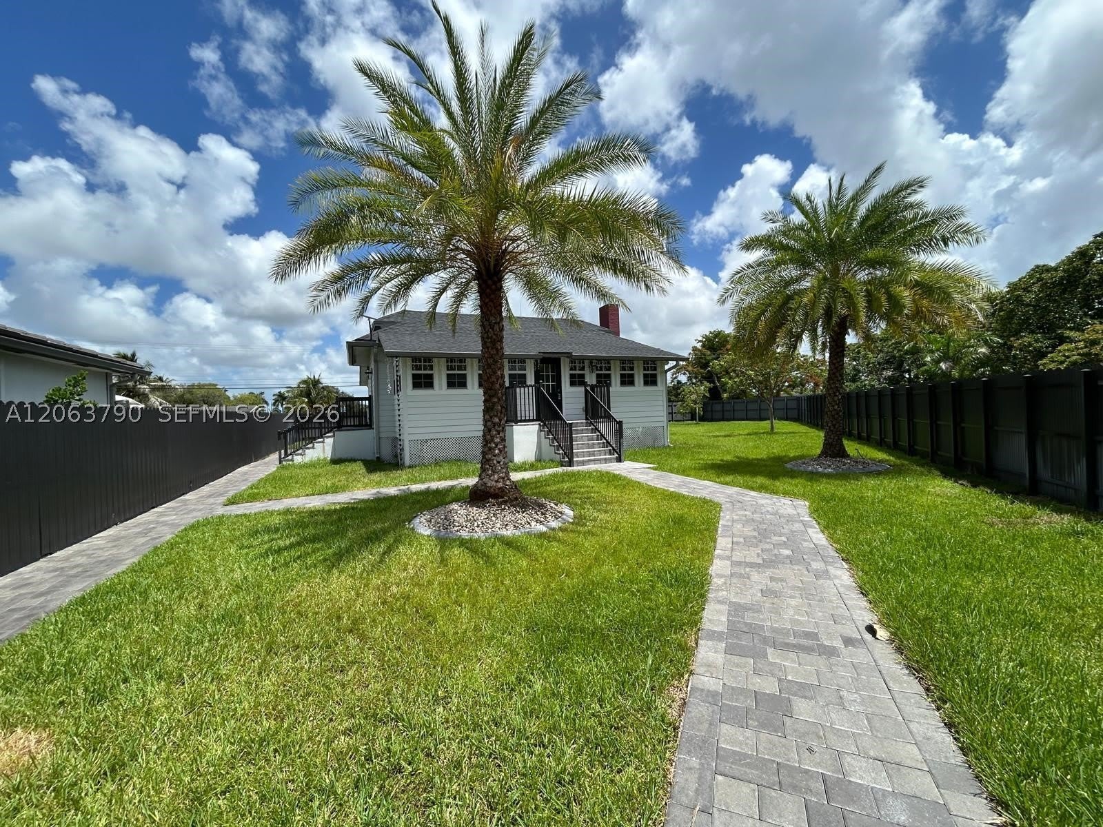 29215 SW 167th Ct – photo 1