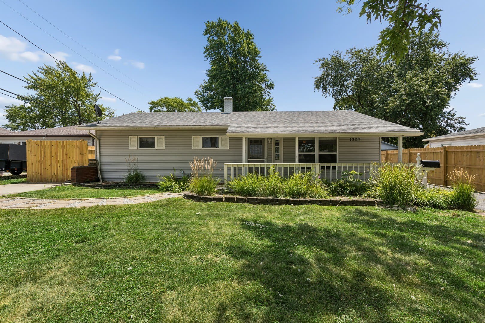 1023 Highland Avenue – photo 1