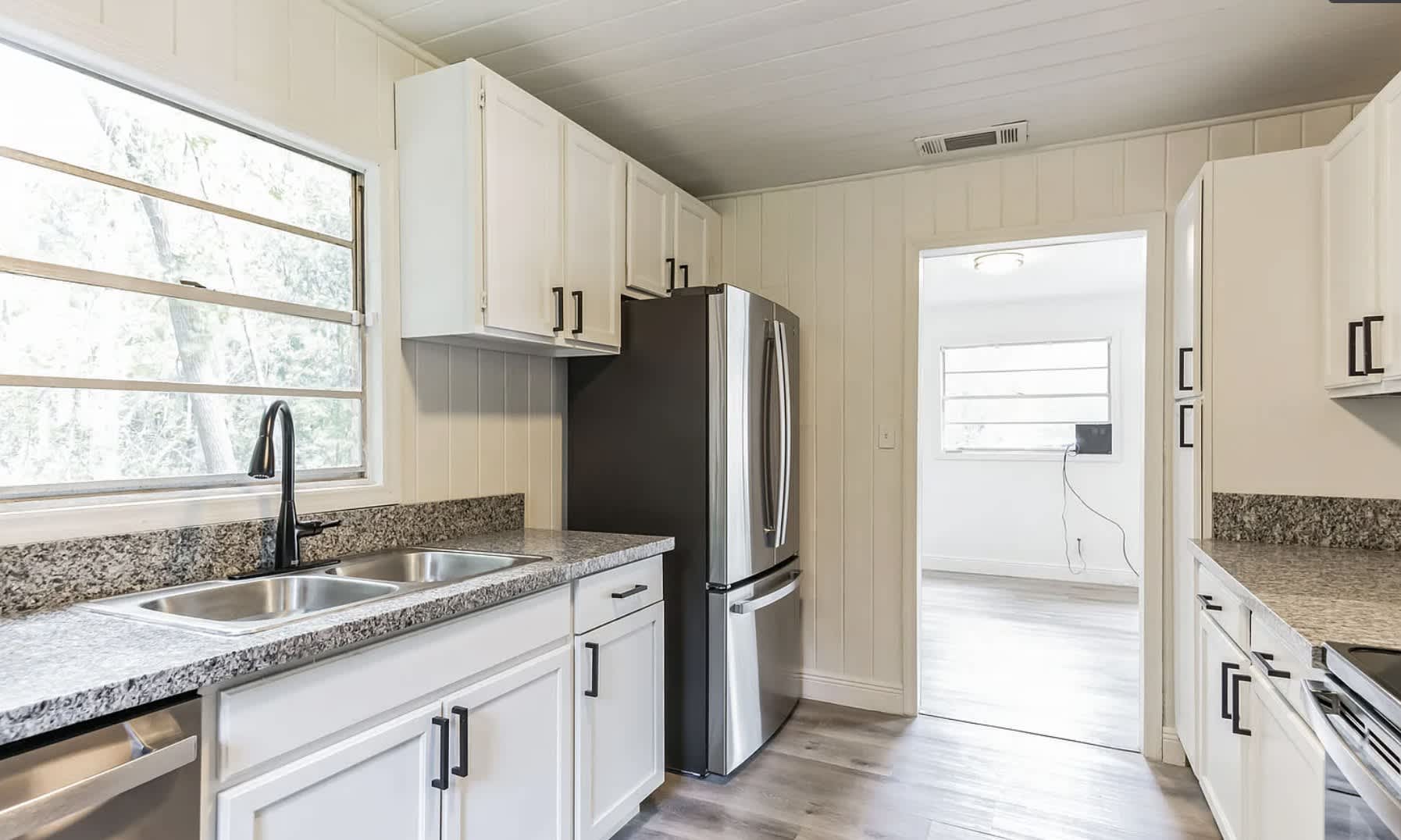 3636 Turton Avenue – photo 4