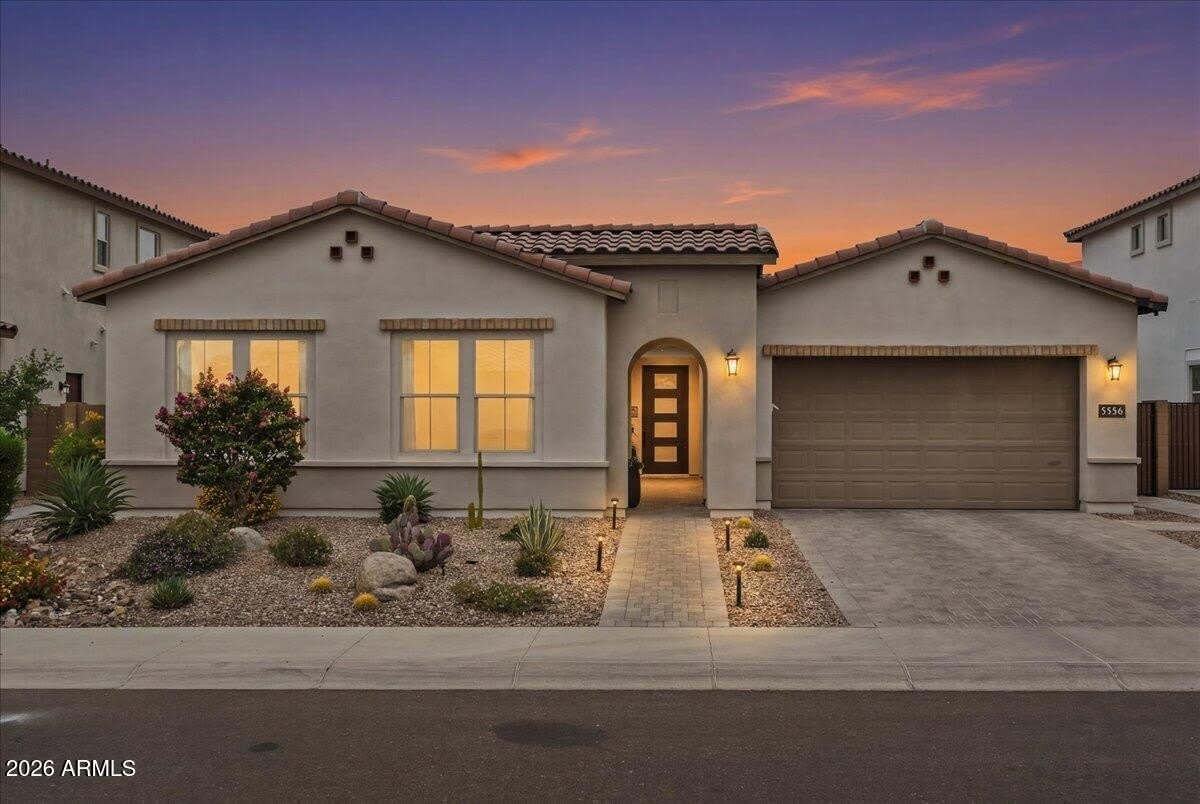 5936 E ADOBE Drive – photo 1