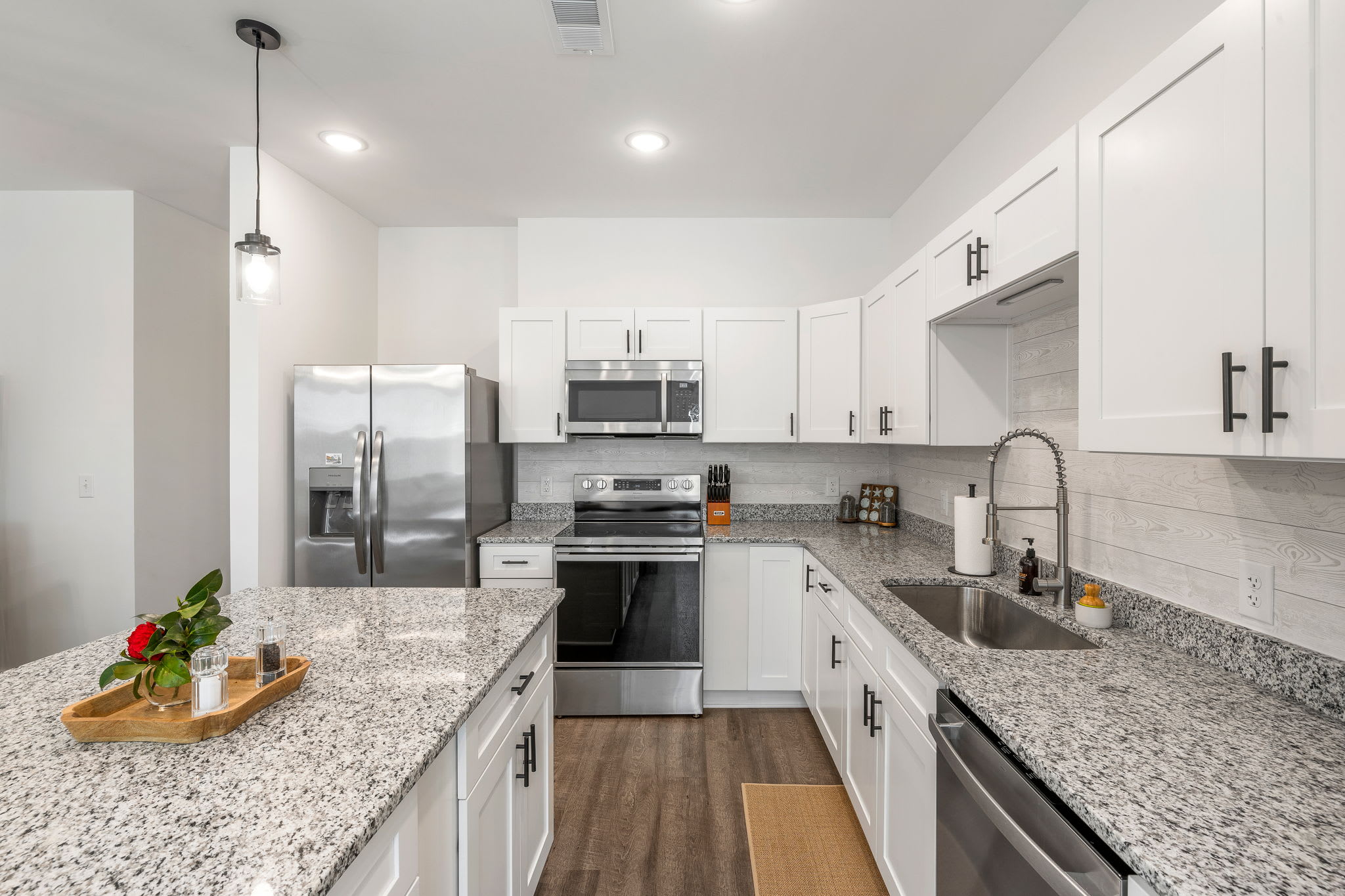 4231 Barnwell Avenue – photo 5