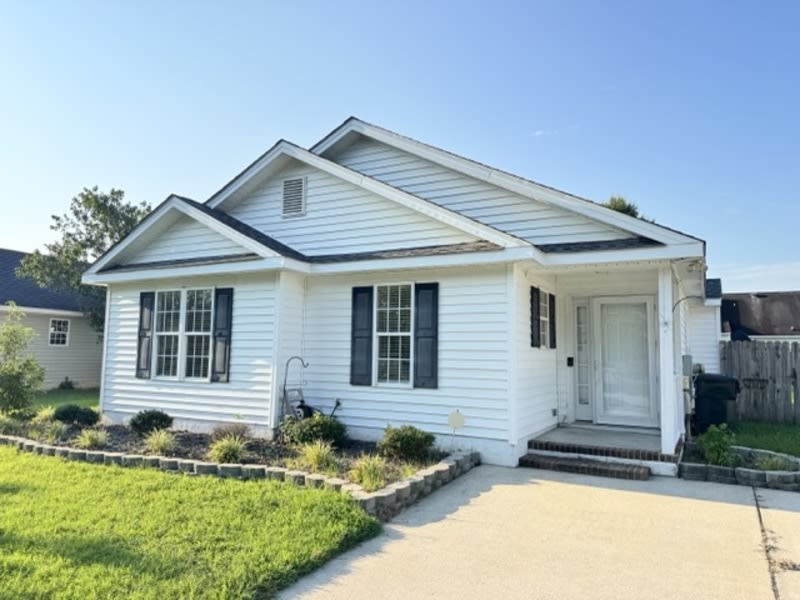 4116 Huntsmoor Lane Northwest – photo 2