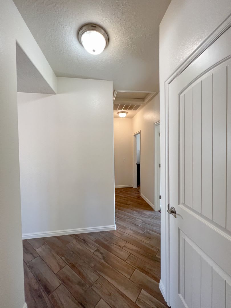 Charming Coral Canyon Home – photo 4