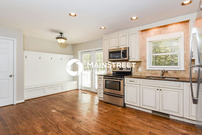 6265 East Shore Circle – photo 5