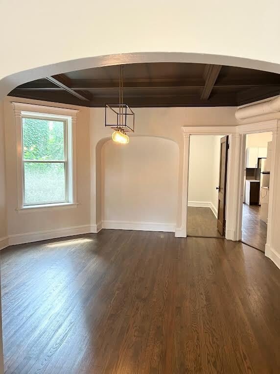 6220 N wayne Avenue – photo 5