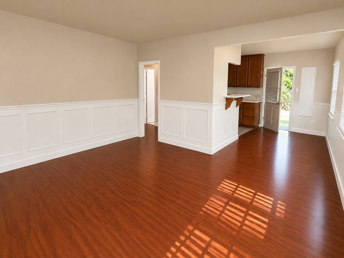 2412 Termino Ave – photo 1