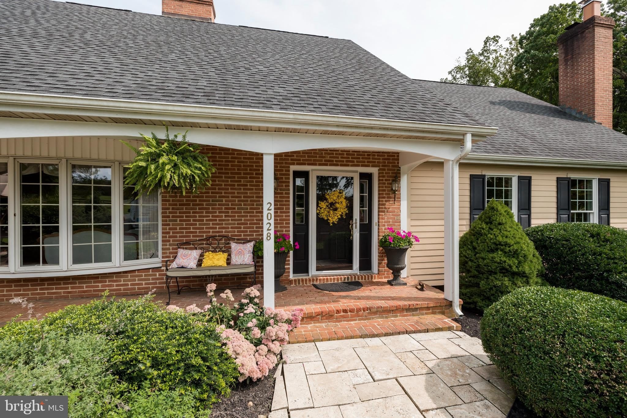 2028 APPLETON Road – photo 2