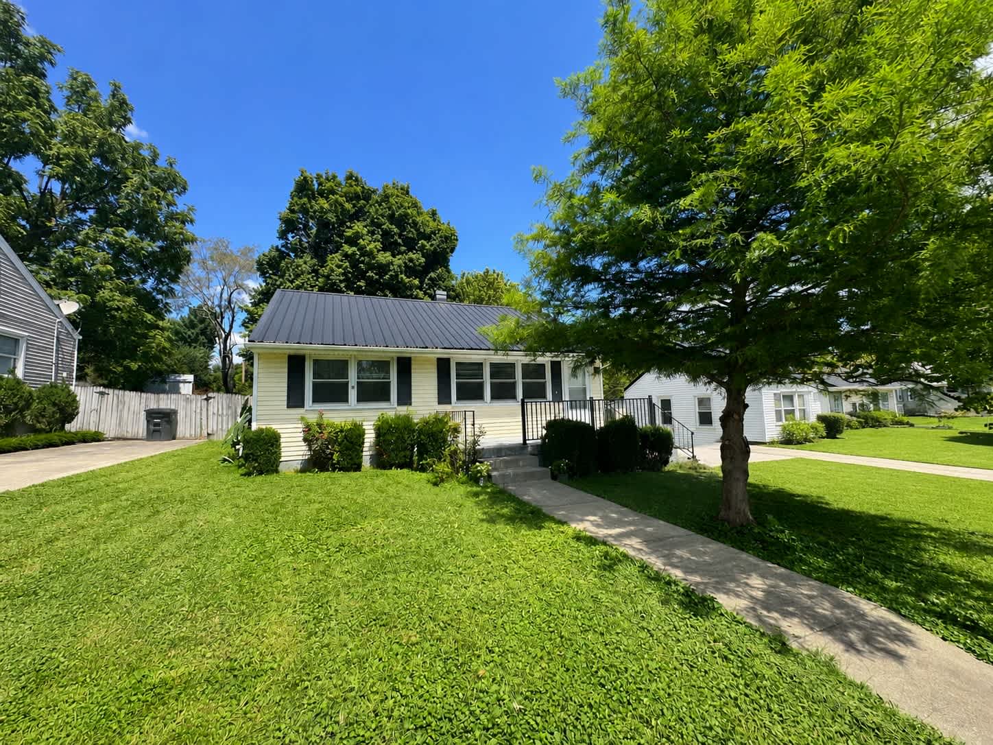 603 Balmoral Road – photo 1