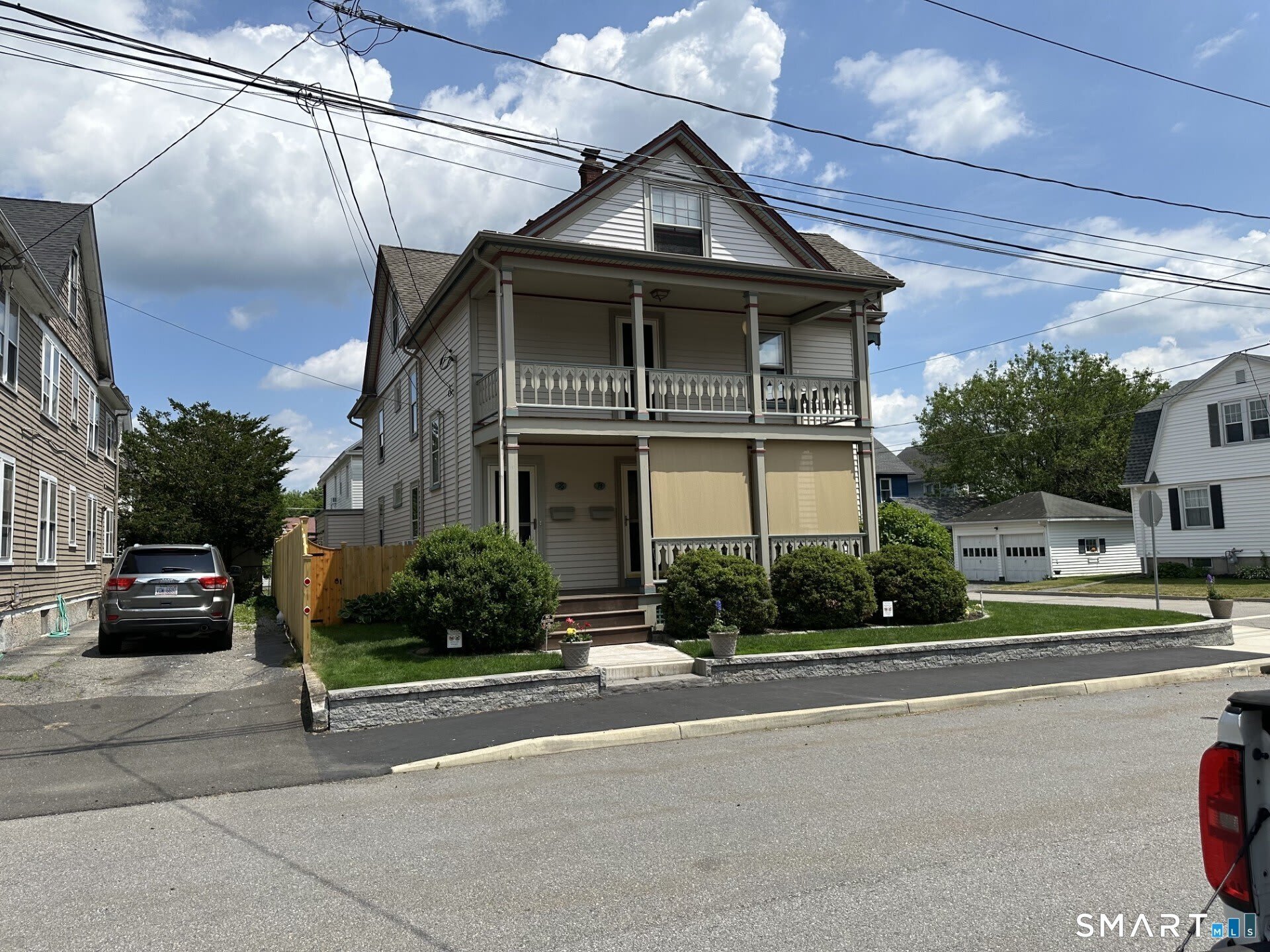 76 Lorenzo Street – photo 1
