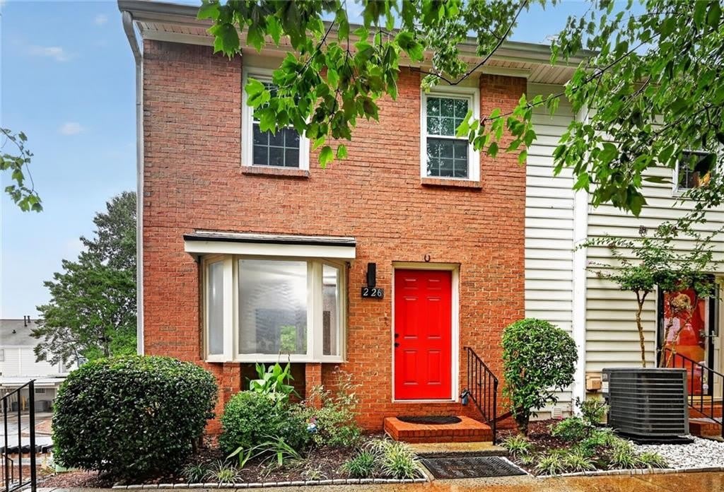226 High Creek Drive – photo 1