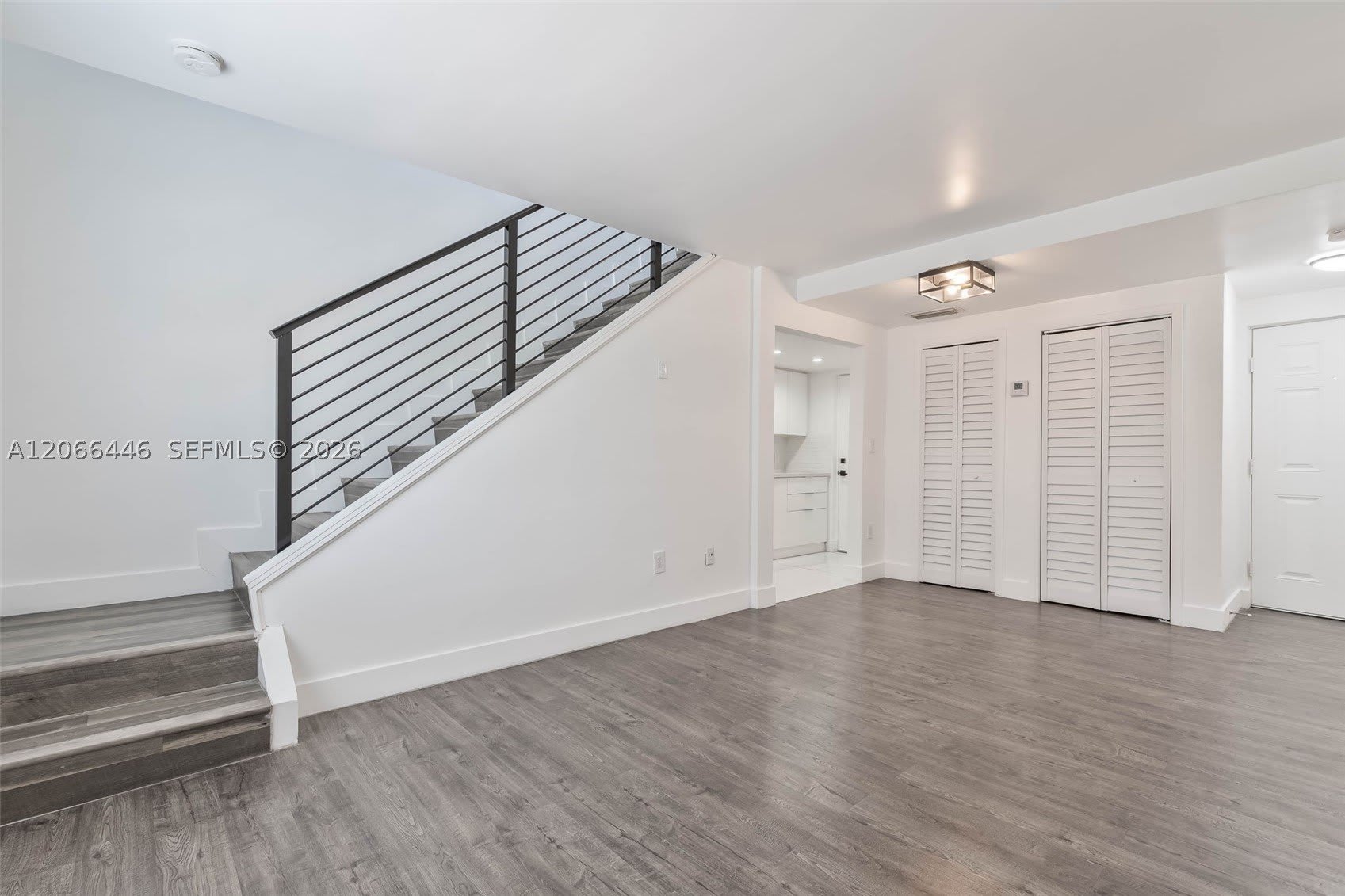 1114 S Douglas Rd – photo 4