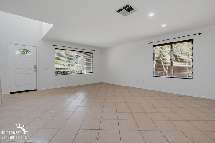 2980 Oakstone Creek Place – photo 3