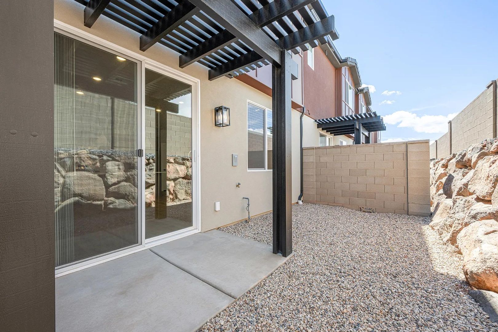 Brand New Beautiful 3 Bedroom Townhome In Great Location! – photo 4