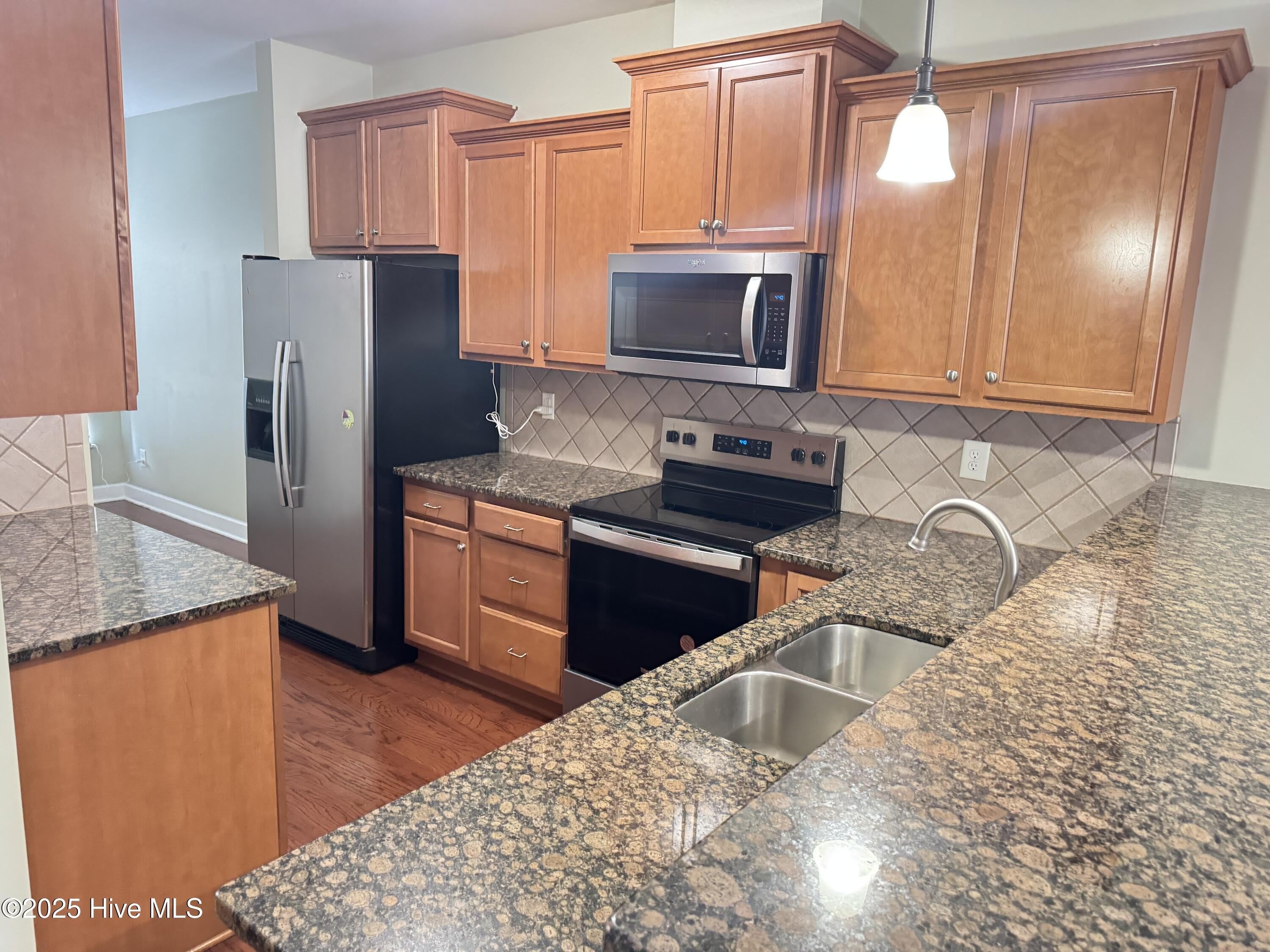 1801 Fox Den Way – photo 4