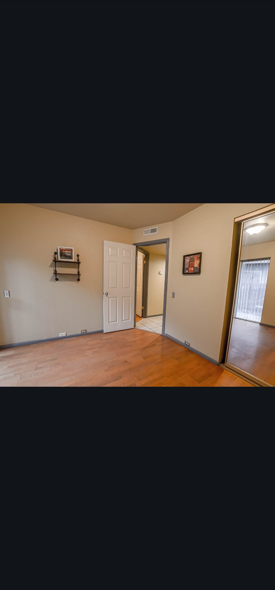 111 East Oak Avenue – photo 3