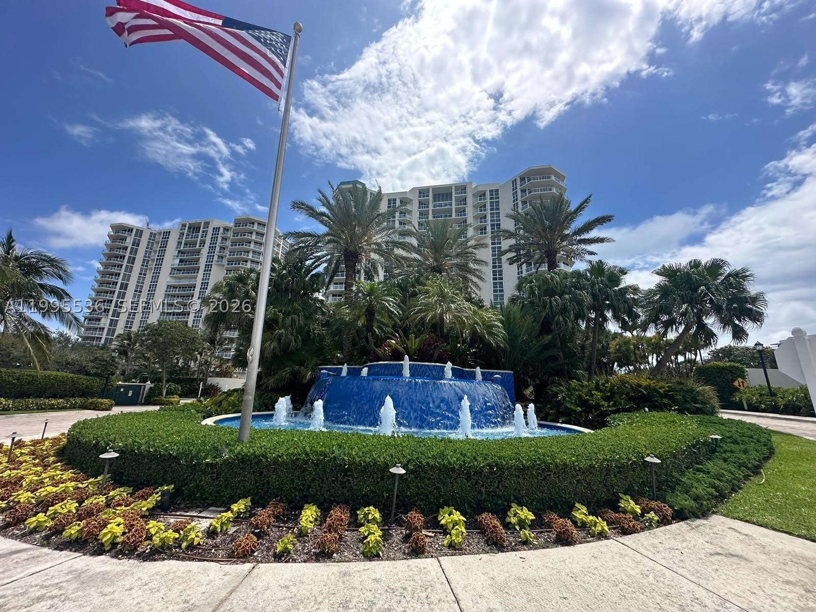 6001 N Ocean Dr – photo 2