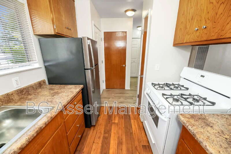 3600 Dimond Avenue – photo 5
