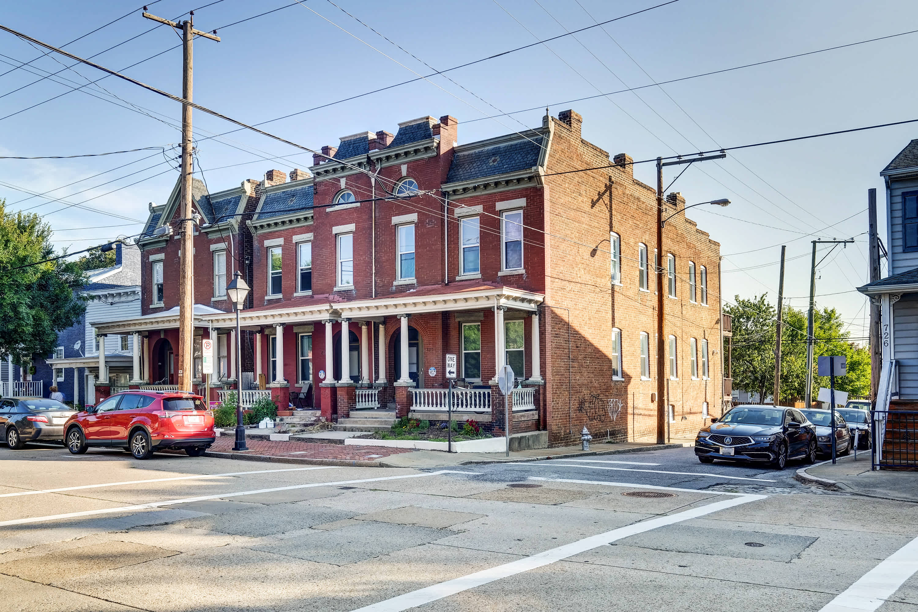 800 West Clay Street – photo 1