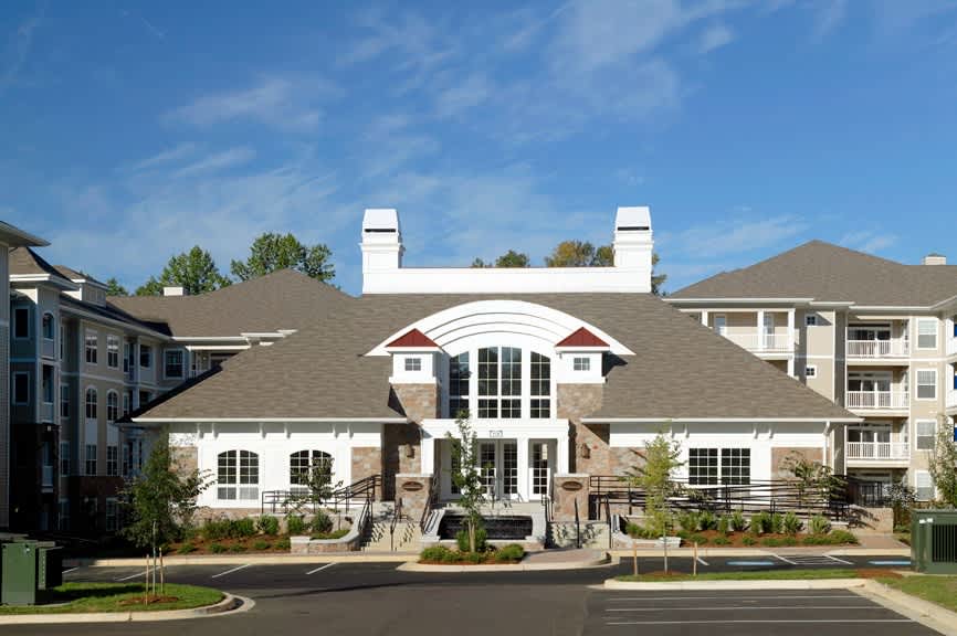 Stone Point Apartments – photo 1