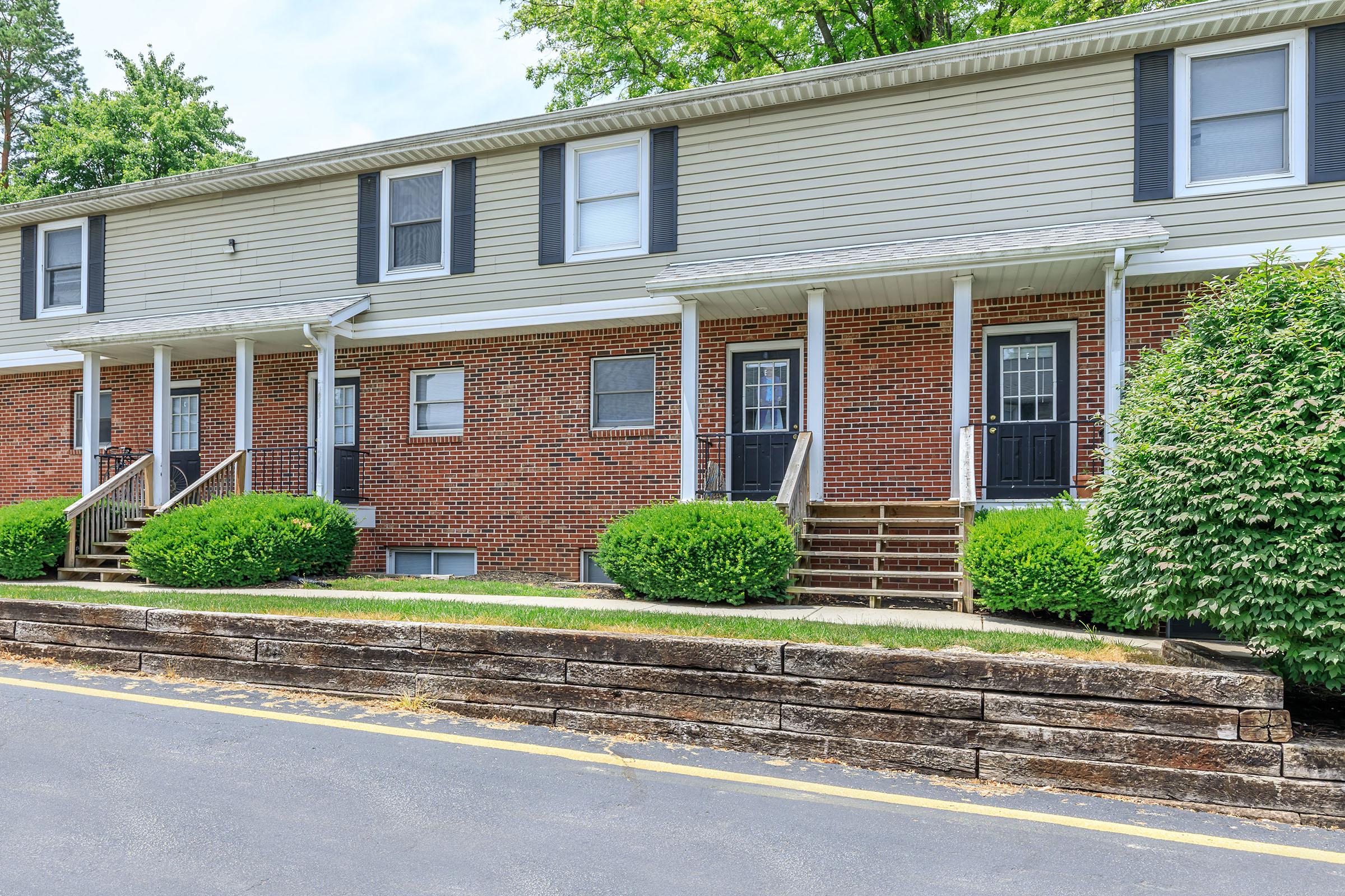 Townhouses on 10th – photo 4