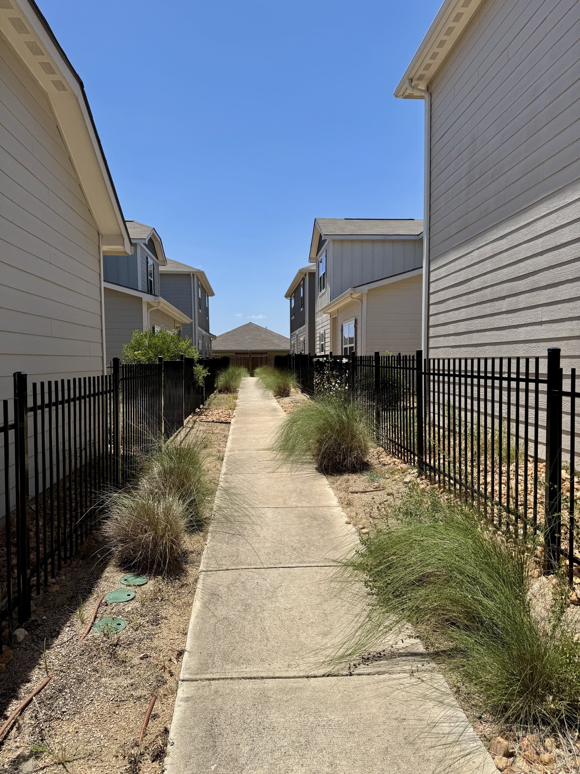 10818 Emerick Street – photo 2