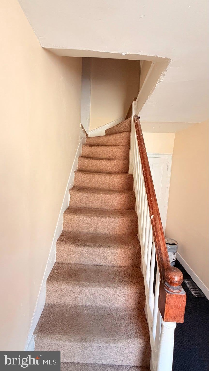 84 MARKET Street – photo 2