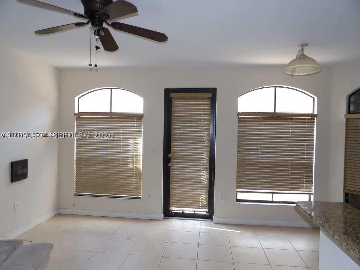10315 NW 30th Ter – photo 4