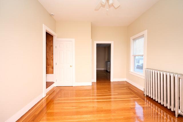 30 Sheppard Ave – photo 4