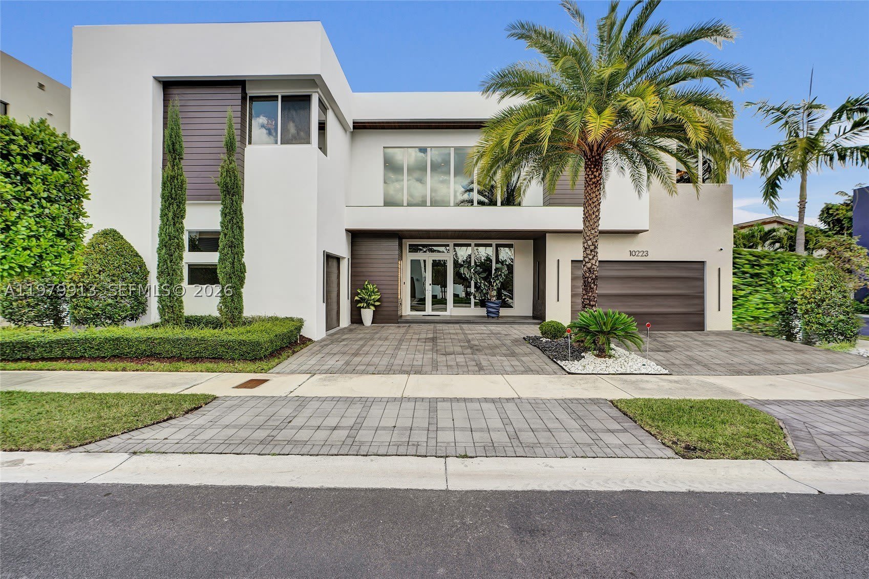 10223 NW 75th Ter – photo 1