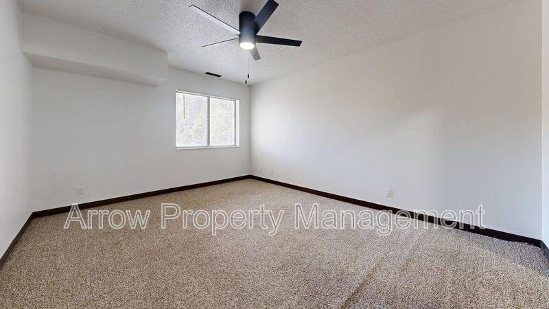 201 E Arbor-302E – photo 4