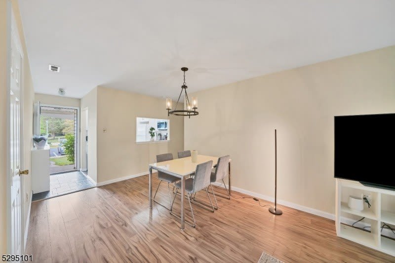 115 Wycombe Pl – photo 4