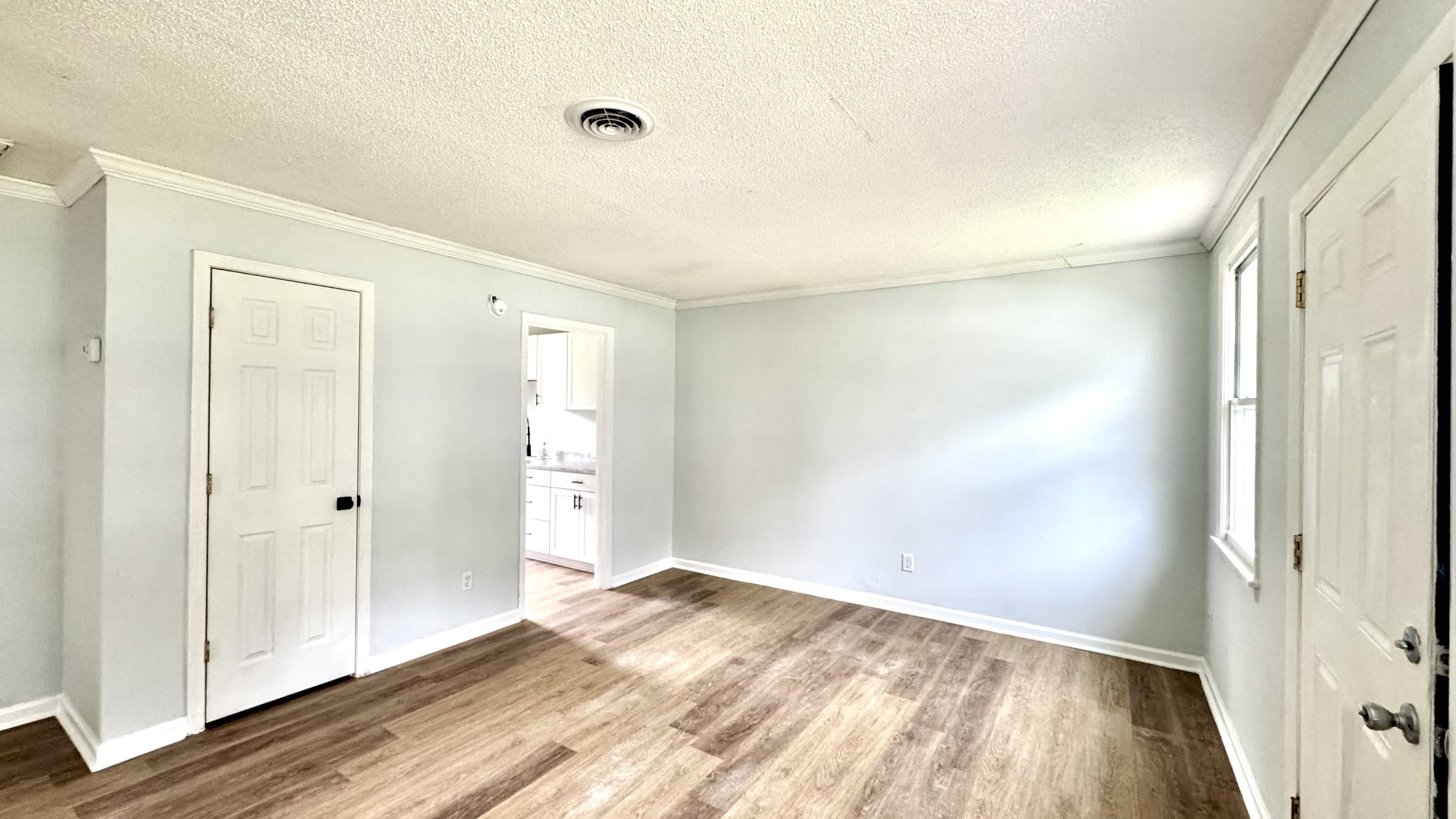 1222 Davis Street – photo 2