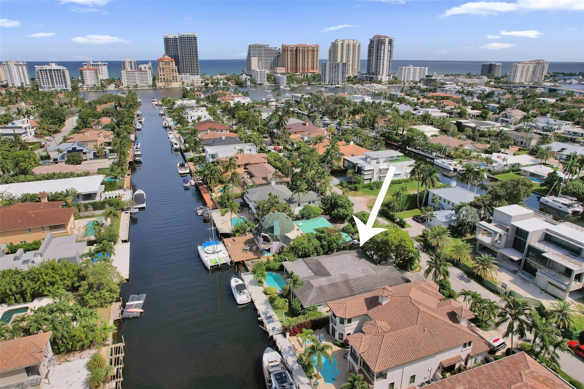 2427 Sea Island Drive – photo 1