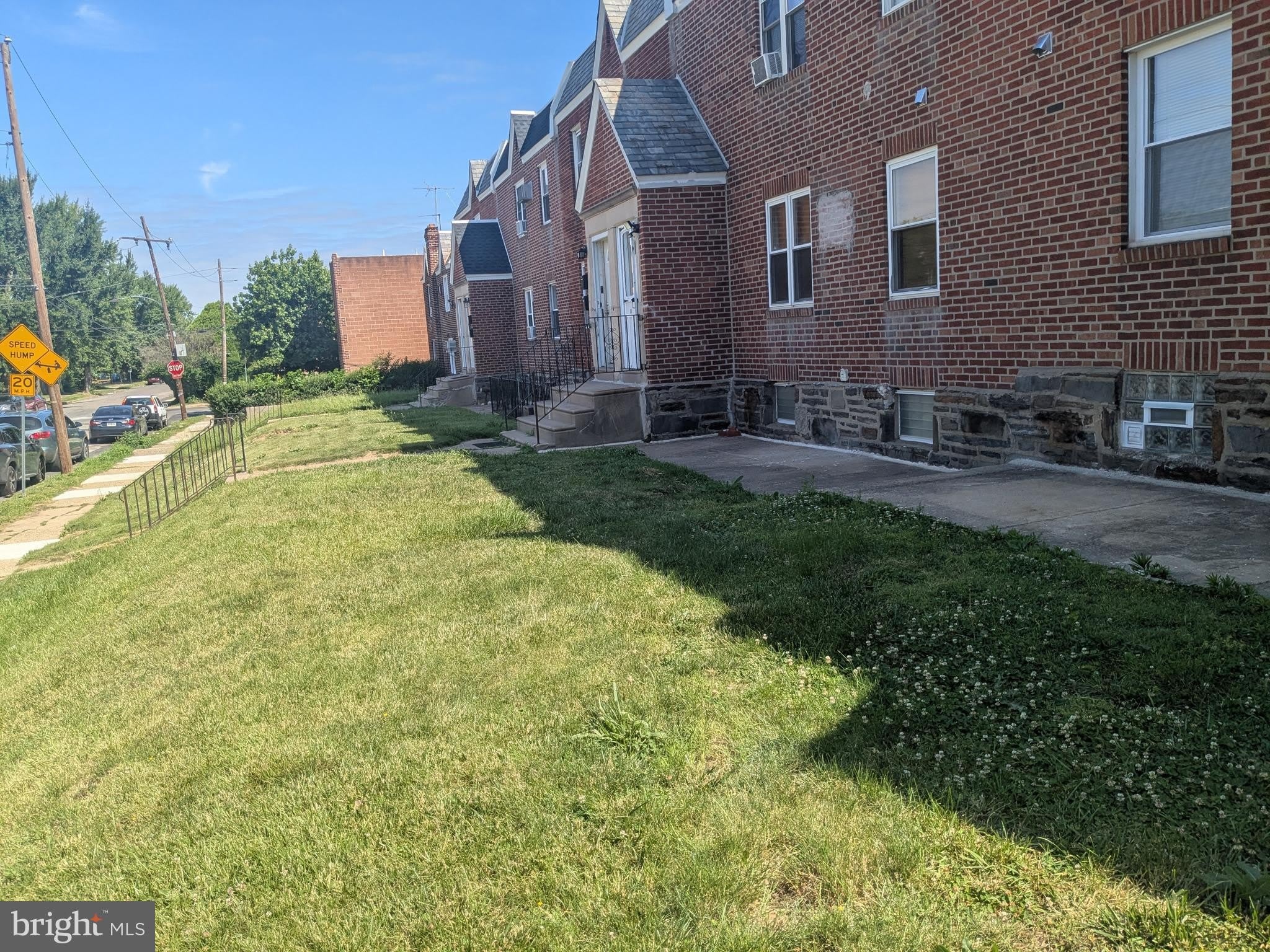 963 E GODFREY Avenue – photo 2