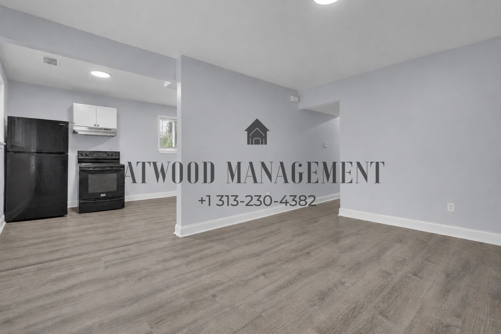 This beautifully updated 3-bedroom, 1-bath single-family home is ready for move-in! – photo 5