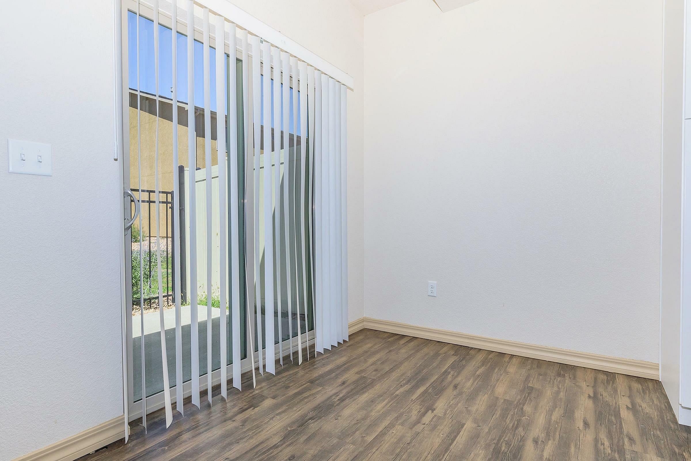 Residence at Stratmoor – photo 5