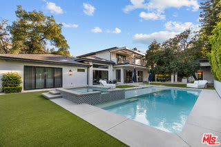 17401 Rancho Street – photo 2