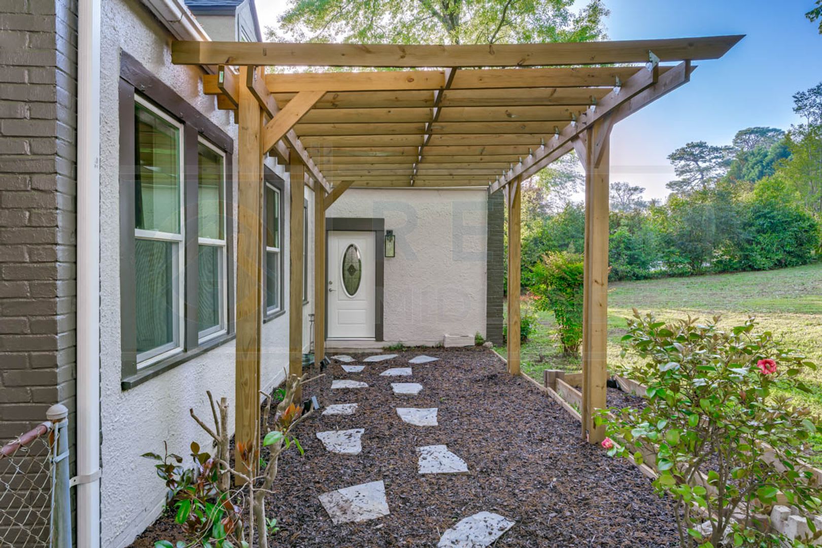 Beautiful Home in Melrose Heights – photo 4