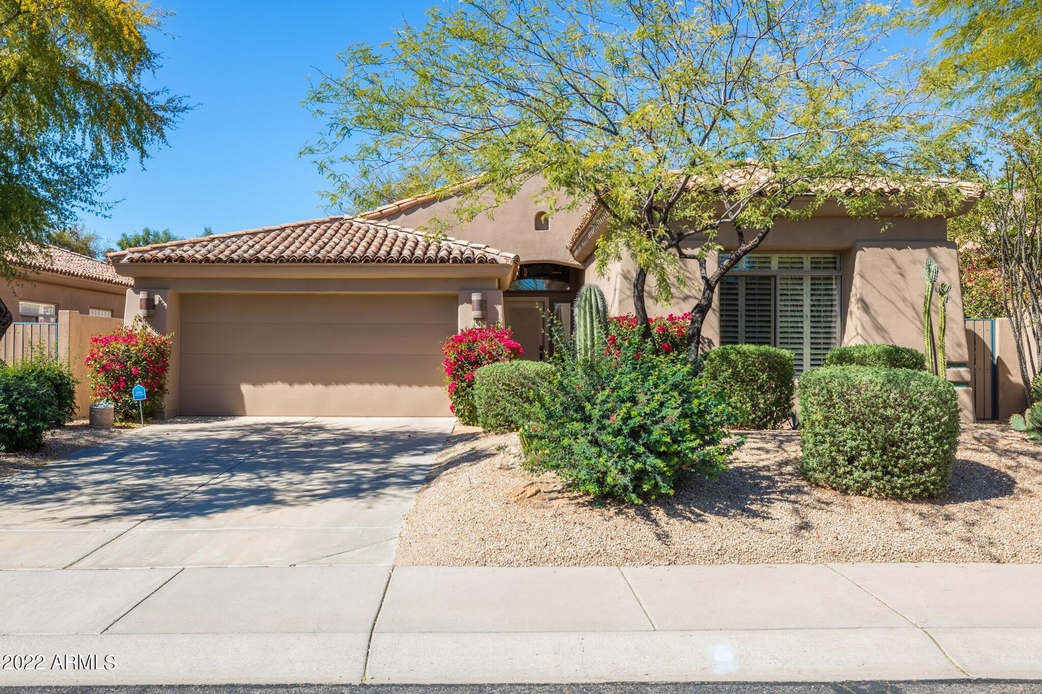 8184 E BEARDSLEY Road – photo 1